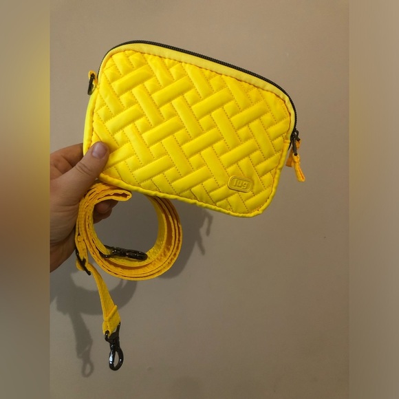 ✨  Lug Coupe convertible crossbody bag in yellow - Picture 4 of 9